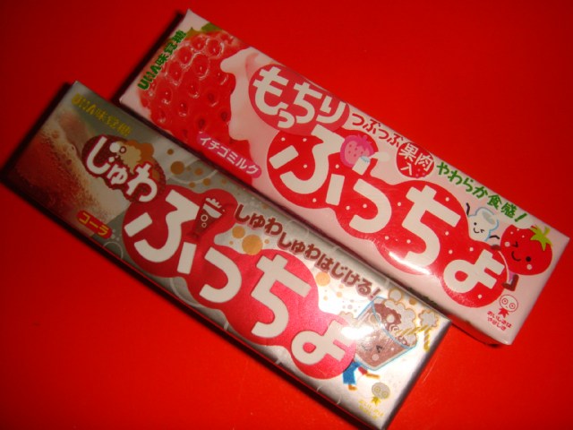 可樂口味的嗨啾(HI-CHEW)