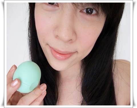 【eos】風靡美國紐約超人氣護唇球(耶誕派對交換禮物首選)