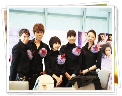 【LANCOME蝴蝶飛】冬天搶先看2011春妝,心情都繽紛了起來!!!