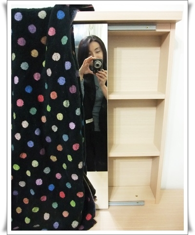 【宅女的化妝台】年前大掃除, 就從超大收納的化妝台開始吧!