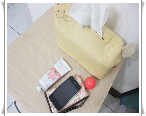 【宅女的床頭櫃】床旁邊的小天堂