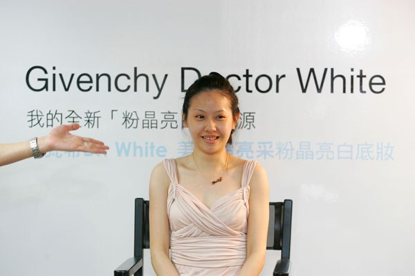【紀梵希Dr.White粉晶亮白美人養成 】美白發燒新鮮貨分享