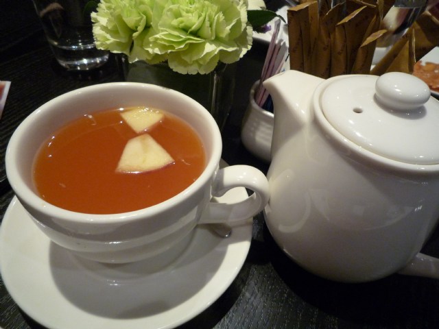 Danny`s kitchen下午茶~ (是不推的那一種喔~)