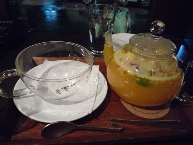【咖啡弄】姐妹們都愛的草莓冰淇淋鬆餅!!!