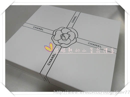 【分享】CHANEL星沙幻采眼影的專屬山茶花收納盒