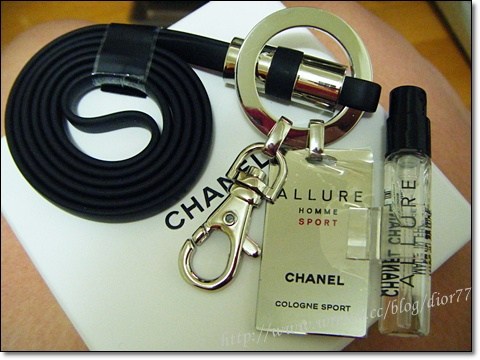 【活動/預約禮】CHANEL唇蜜手機吊飾+ALLURE男香鑰匙圈&型男證件掛鍊