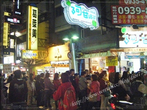 【初見】被人潮擠著走的逢甲夜市