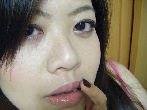 【幸運】國王遊戲之我也有禮物--->NARS持久飾底乳
