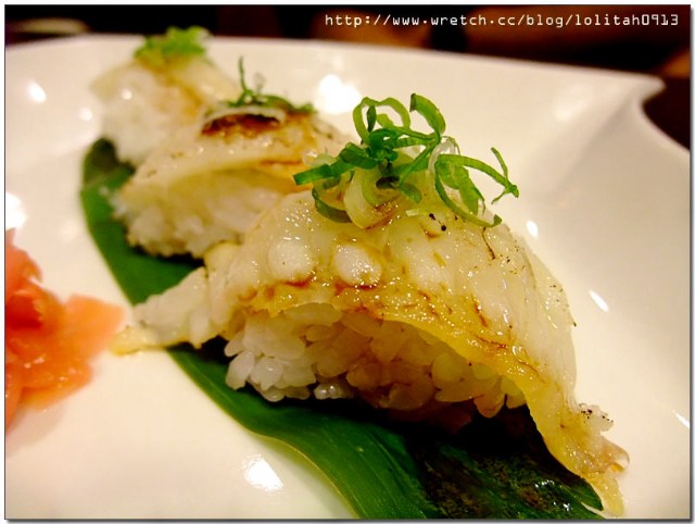 【食記】第一次吃到如此好吃的比目魚壽司。花彘醺