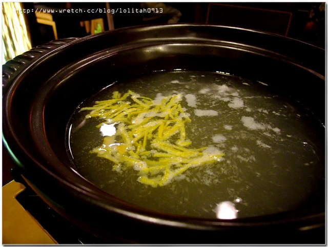 【食記】第一次吃到如此好吃的比目魚壽司。花彘醺