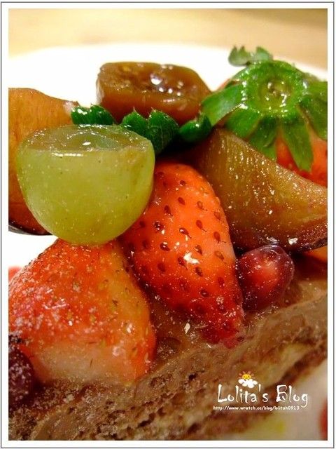 【甜點】妳一定要嚐嚐,像白雲般的棉化糖蛋糕∼菓本多田