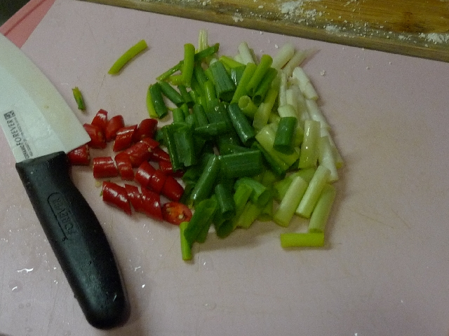 輕鬆打發全家人的好料理!鐵板胡椒雞!