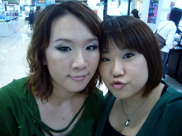 LM燕尾妆破解版~XD - 刘小天 、 小眼睛大世界