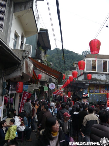 虎年祈福放天燈∼ 放了二個天燈求好運!