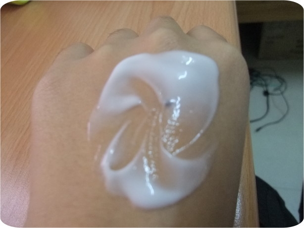 試用:美體主張-24小時水感乳液