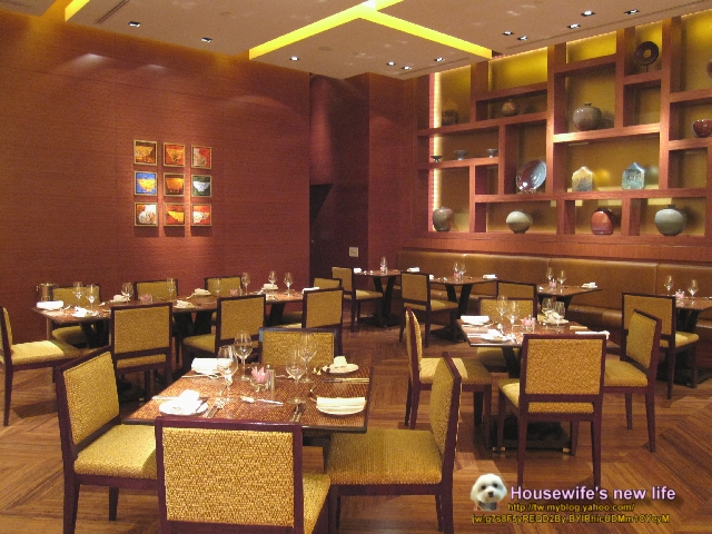 世界遺產與不夜城《澳門》∼四季酒店嗚詩Buffet&議事亭前地、大三巴牌坊、崗頂前地