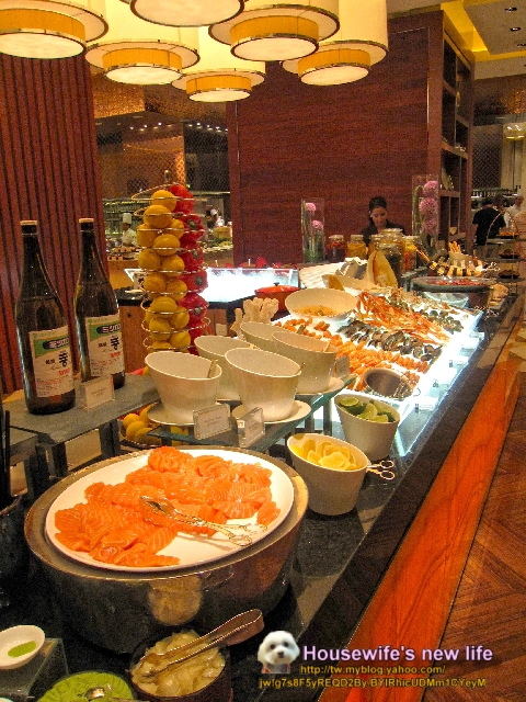世界遺產與不夜城《澳門》∼四季酒店嗚詩Buffet&議事亭前地、大三巴牌坊、崗頂前地