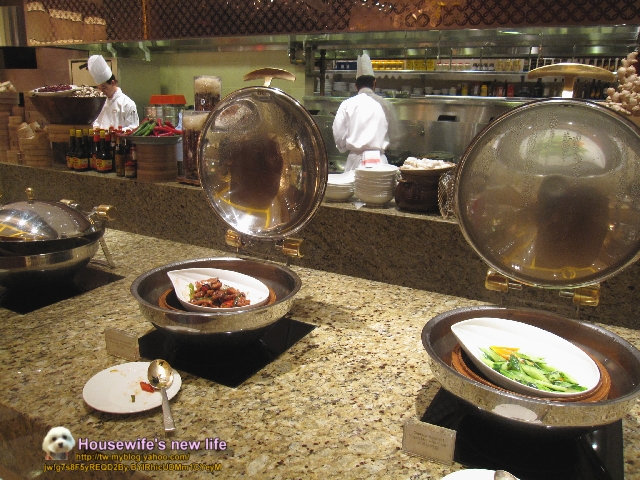 世界遺產與不夜城《澳門》∼四季酒店嗚詩Buffet&議事亭前地、大三巴牌坊、崗頂前地