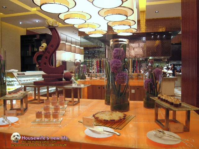 世界遺產與不夜城《澳門》∼四季酒店嗚詩Buffet&議事亭前地、大三巴牌坊、崗頂前地