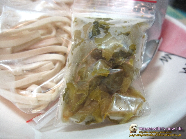 合購美食∼試吃品:純純牛肉麵