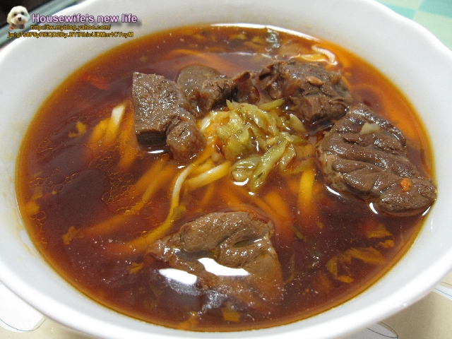 合購美食∼試吃品:純純牛肉麵