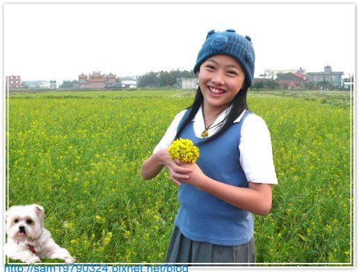 春天來了,跟著學院美少女賞花囉 XD