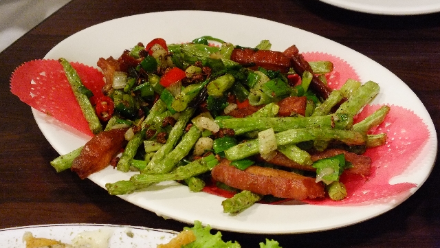 〔食記〕景美夜市.芭樂ㄟ店熱炒.朋友相聚的好所在