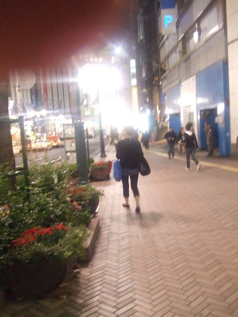 【東京行】這次買的衣服~原宿/涉谷/Uniqlo