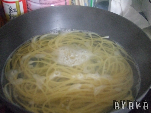 【美食】台式廣達香義大利麵作法~(另有林海鴻萬巒豬腳)