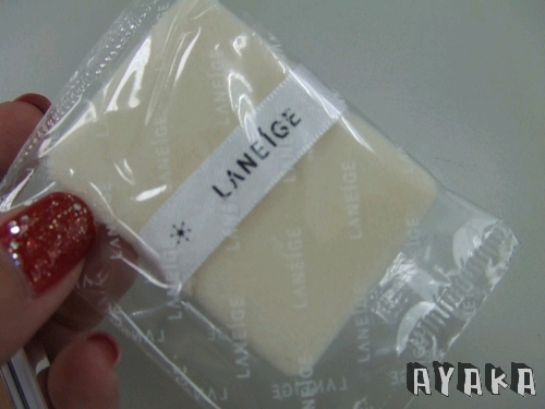 【底妝】酷~好玩又有設計感的的LANEIGE「雪晶時尚滑蓋粉餅」