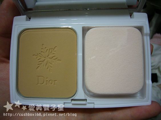 雙子星試用心得~DIOR迪奧極淨嫩白乳霜,極淨透白粉餅