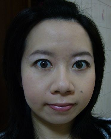 當一個無害美人吧~Bobbi Brown自然清透粉底液,隨身遮瑕筆