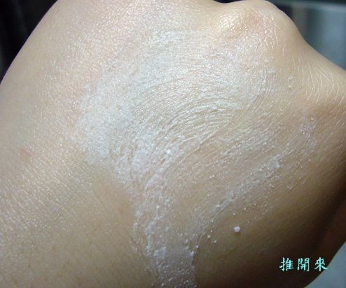 溫感體驗∼雅詩蘭黛 完美微晶煥膚霜(新品上市)