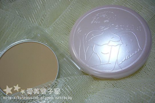 雙子星試用報告∼STILA天使愛美麗SPF26皎淨防曬粉餅乾