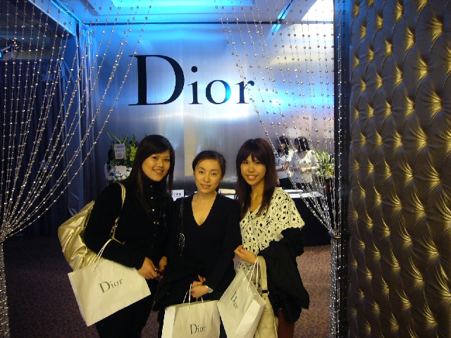 Dior 2009 閃亮亮癮誘唇趴 附記:雪精靈極淨透白記者發表會