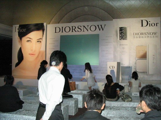 Dior 雪晶靈極淨透白 v.s. 癮誘絕色唇膏派對