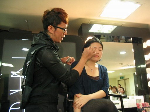 NARS 玩美無瑕名模底妝