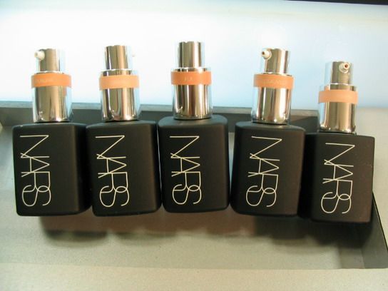 NARS 玩美無瑕名模底妝
