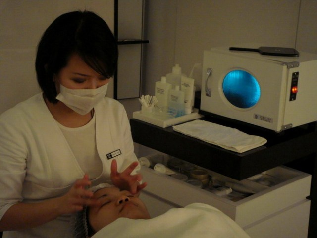 CHANEL 偷些時光享受一下悠閒的貴婦SPA