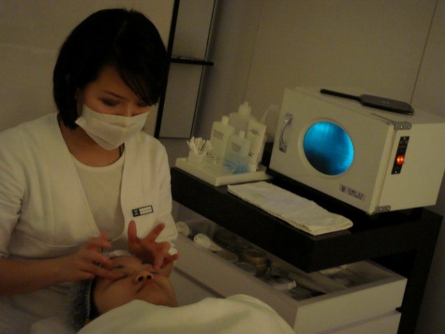 CHANEL 偷些時光享受一下悠閒的貴婦SPA