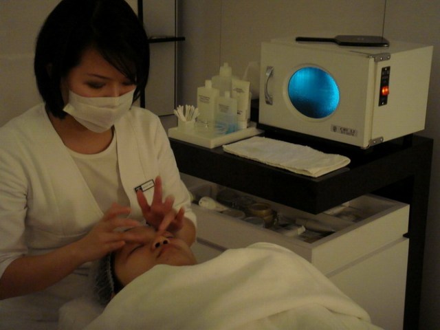 CHANEL 偷些時光享受一下悠閒的貴婦SPA