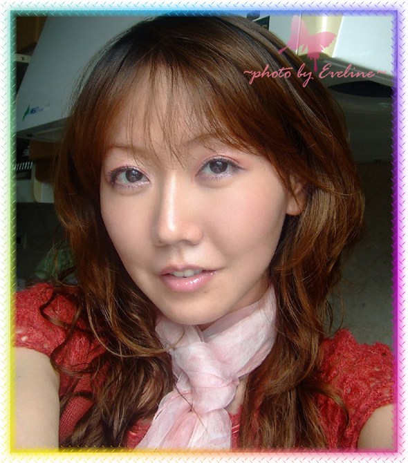 *stila潘朵拉粉紅盤妝容 甜美淑女風