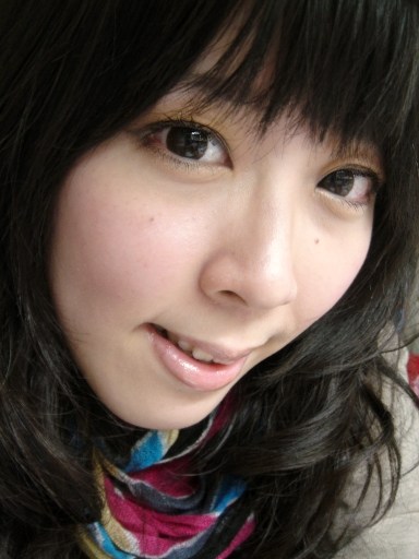 溫暖感的微醺橘眼妝