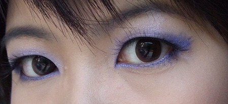 清涼感的紫色眼線妝&果凍唇