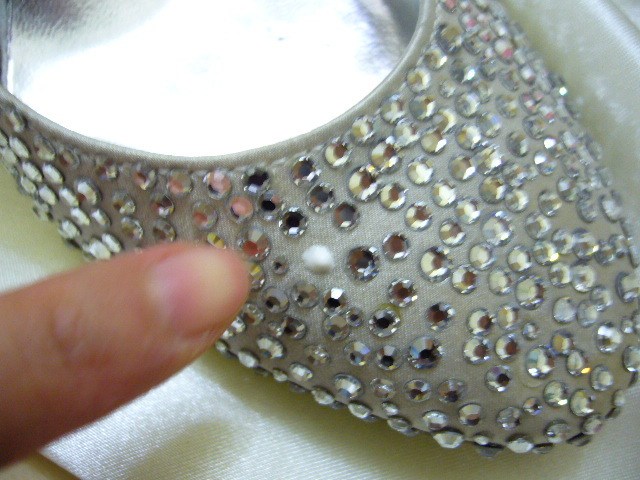 一起Bling Bling DIY水鑚手機/水饡高跟鞋/水鑚威士忌酒杯吧!