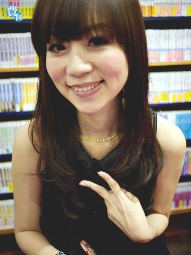 直擊美妝部落客的化妝包+簽書花絮篇^0^