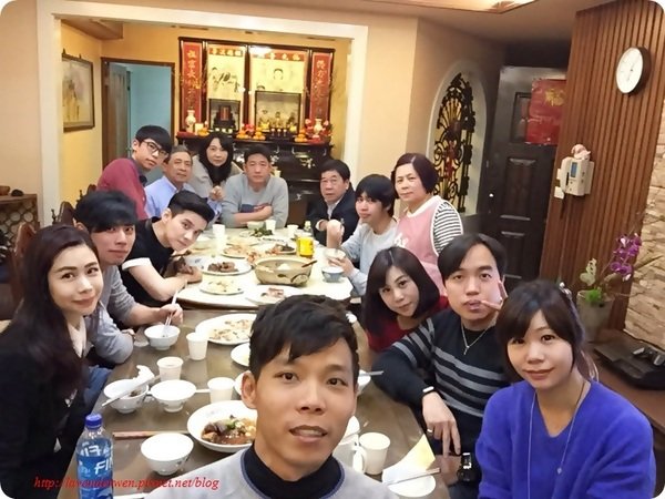 2015.02月-我們家的過年是這樣過的-初二回年家/一早先來去竹林觀音寺拜拜拜在回娘家與家人開心聚再一起