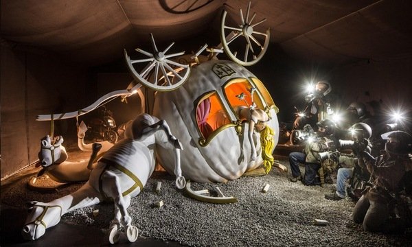 把夢想通通摧毀的「暗黑版迪士尼」DISMALAND