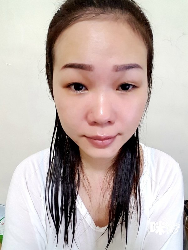 userISM 水漾仙跡緊緻青春活膚精華.jpg