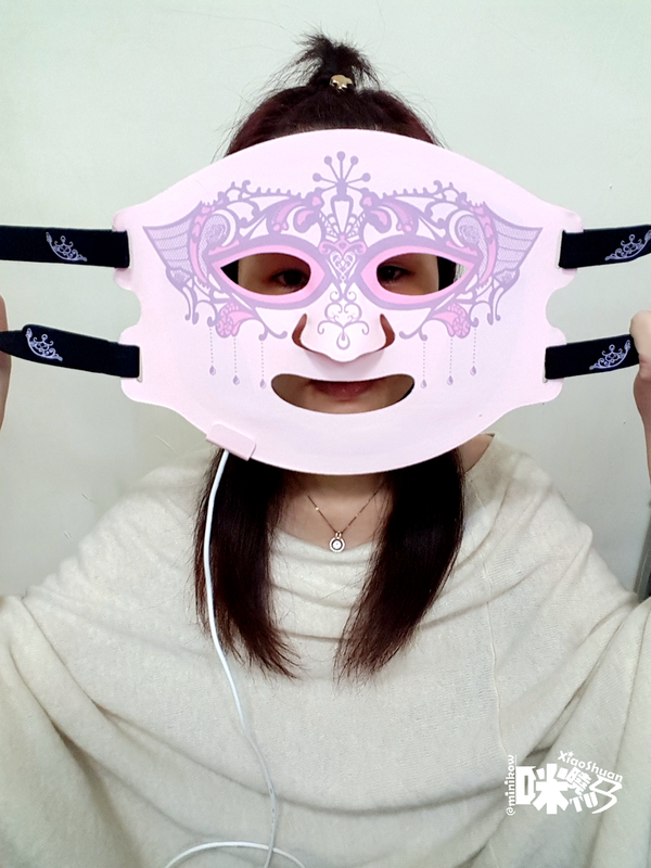 AURO Mask EQL極光美肌儀 頂級居家智慧美容 抗菌布料 食用級矽膠.png